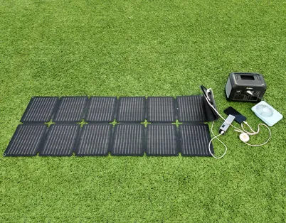 La placa solar plegable de 110W: potencia útil sin complicaciones